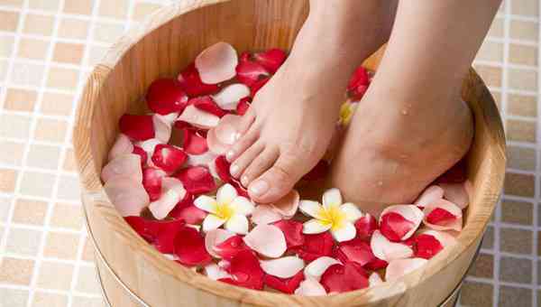 养生浴影：探索养生沐浴的奥秘与益处，助您选择合适的沐浴产品