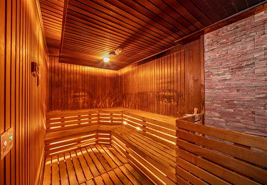 广州桑拿受热捧，环境设施影响效果，挑选需谨慎