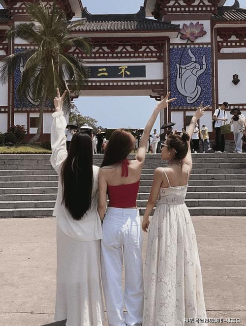 三亚私人伴游：满足个性化需求，行程灵活但市场待规范