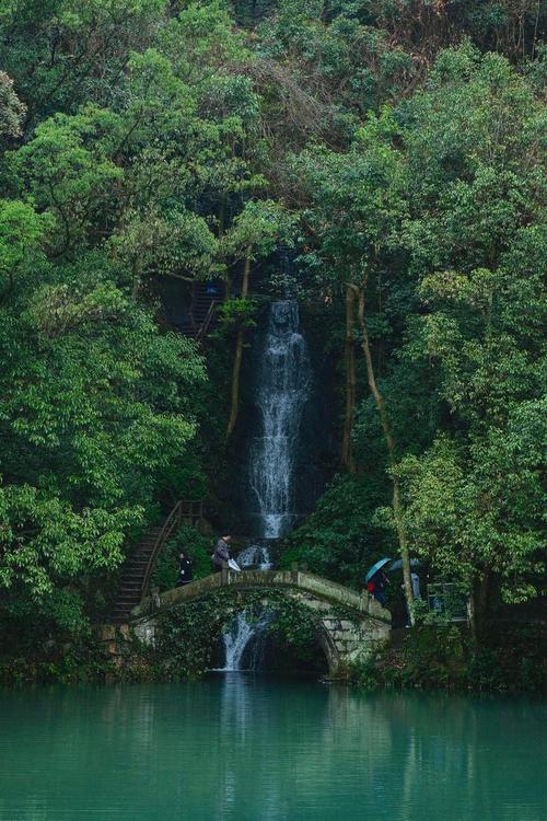 杭州交友角_杭州哪里有好的旅行交友_交友旅游的景点