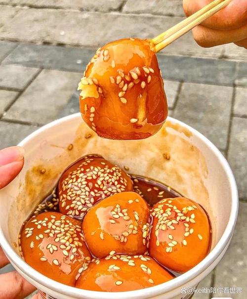 长沙美食与交友：探索街头巷尾的美味与难忘的旅行经历