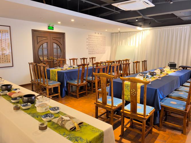 武汉——高端旅行交友理想之选，黄鹤楼雅集、东湖活动及游轮派对攻略奉上